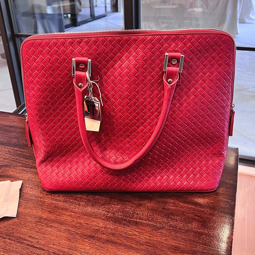 Italian Leather IT handbag attachable shoulder strap